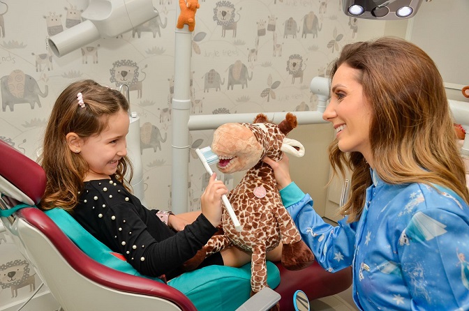 Odontopediatria: As perguntas mais comuns entre os pais de primeira viagem
