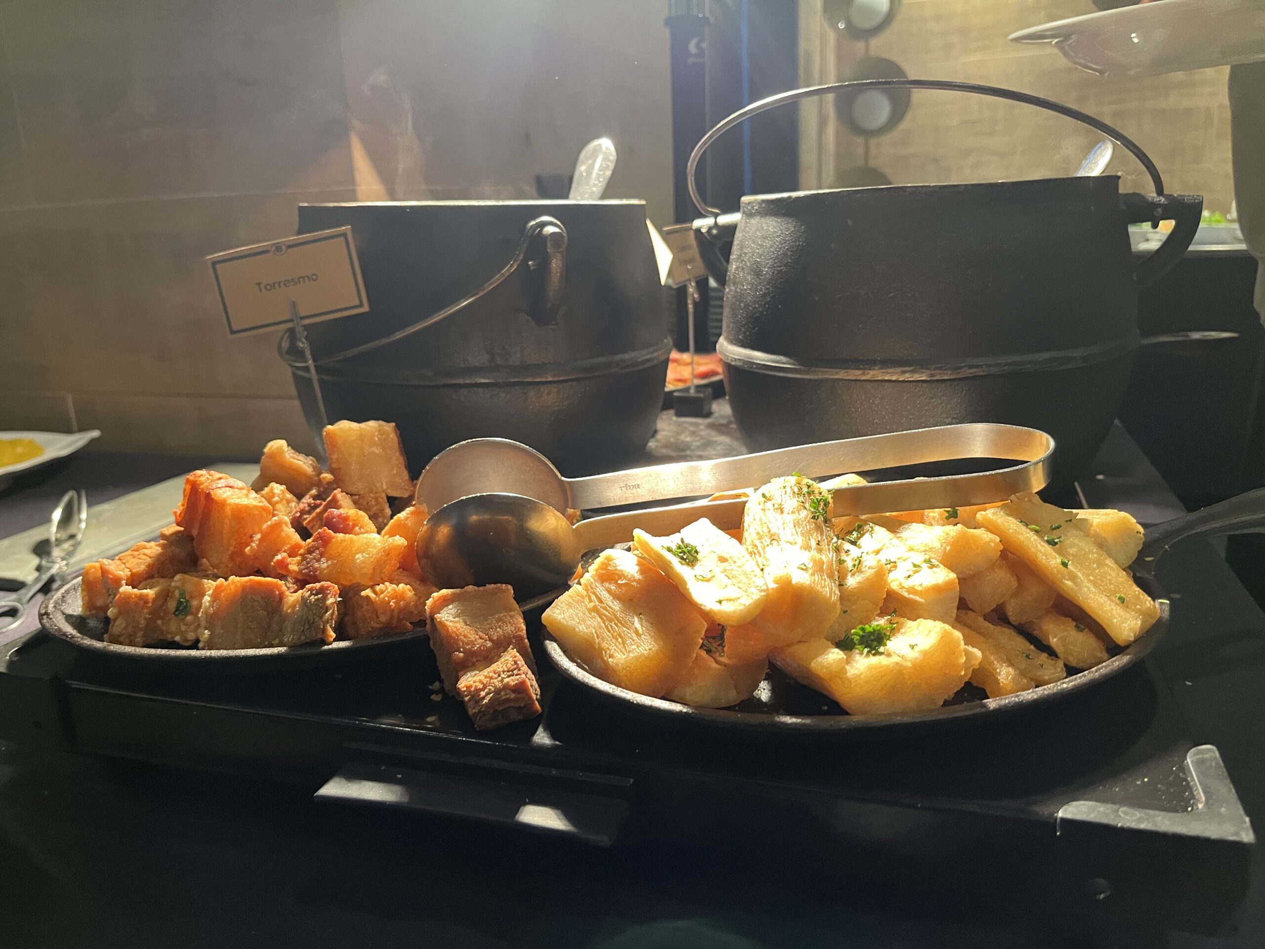 FEIJOADA DO HILTON – A EXPERIÊNCIA