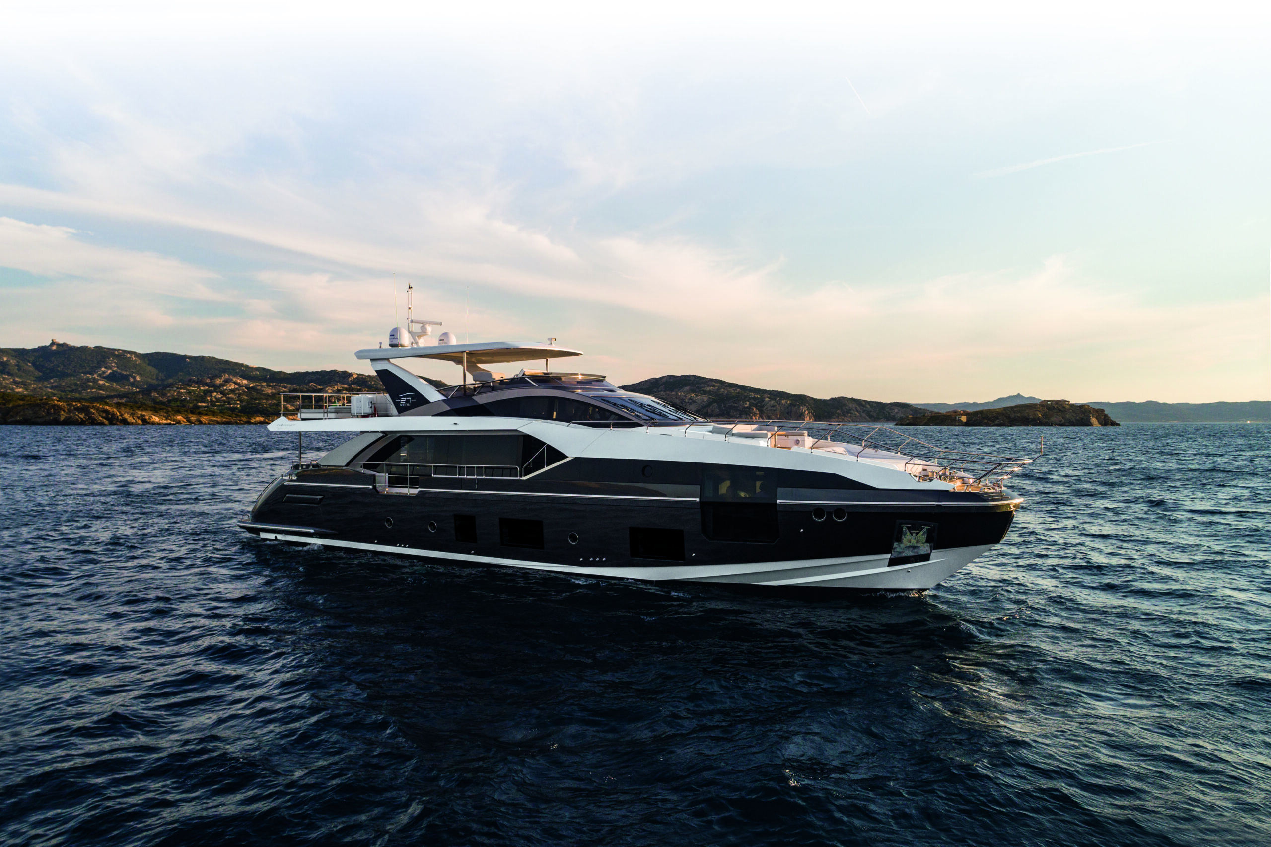 Conheça lanchas que conquistaram famosos como Wesley Safadão, Bell Marques, Cristiano Ronaldo e Gisele Bündchen expostas no Rio de Janeiro